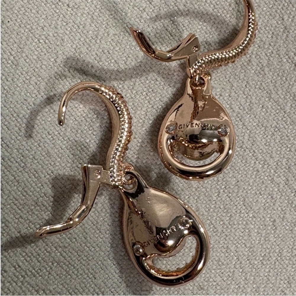 Givenchy earrings - Picture 4 of 6